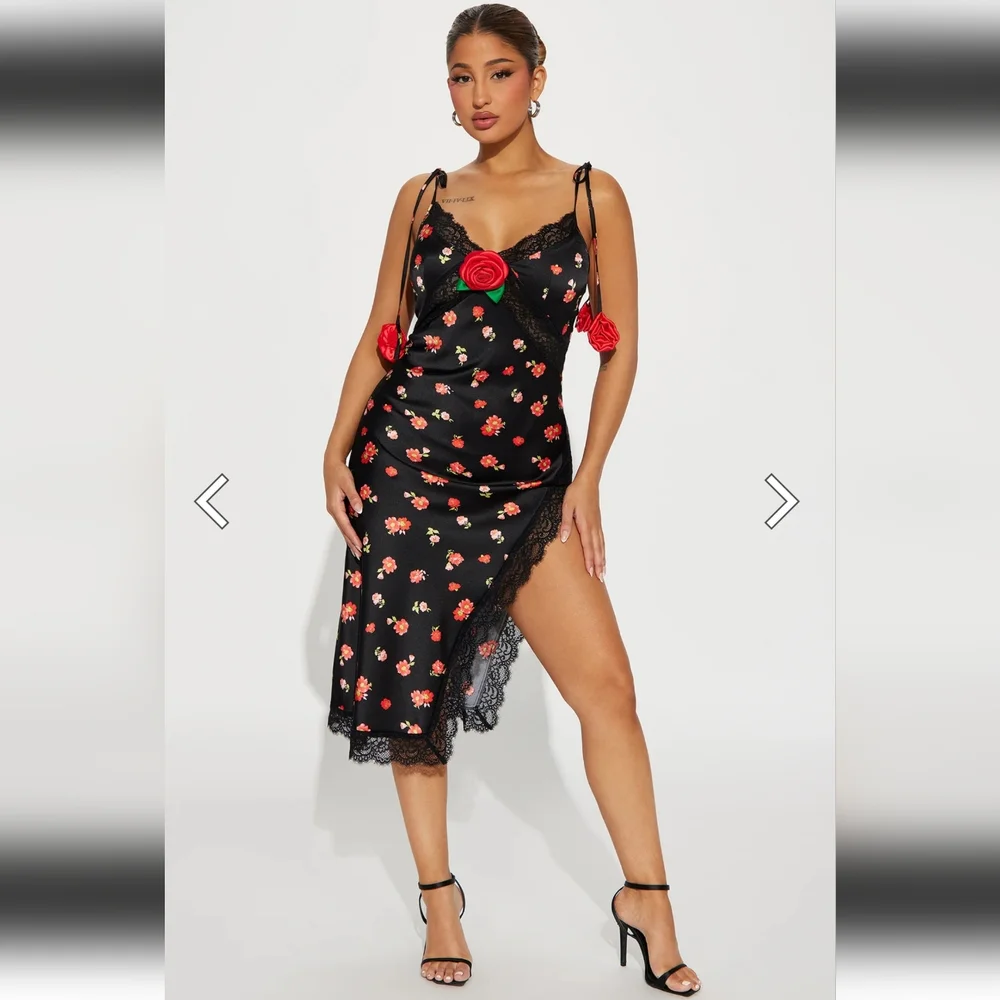 Fashion Nova Elegant Floral dress Satin - Picture 1 of 7